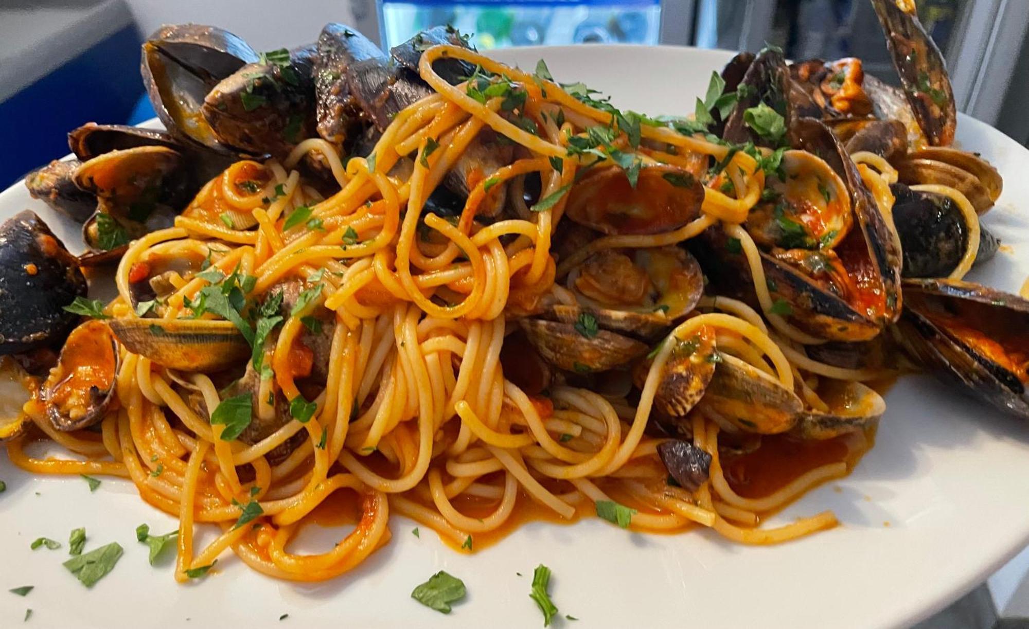 Hotel Ristorante Della Posta , Cama ภายนอก รูปภาพ
